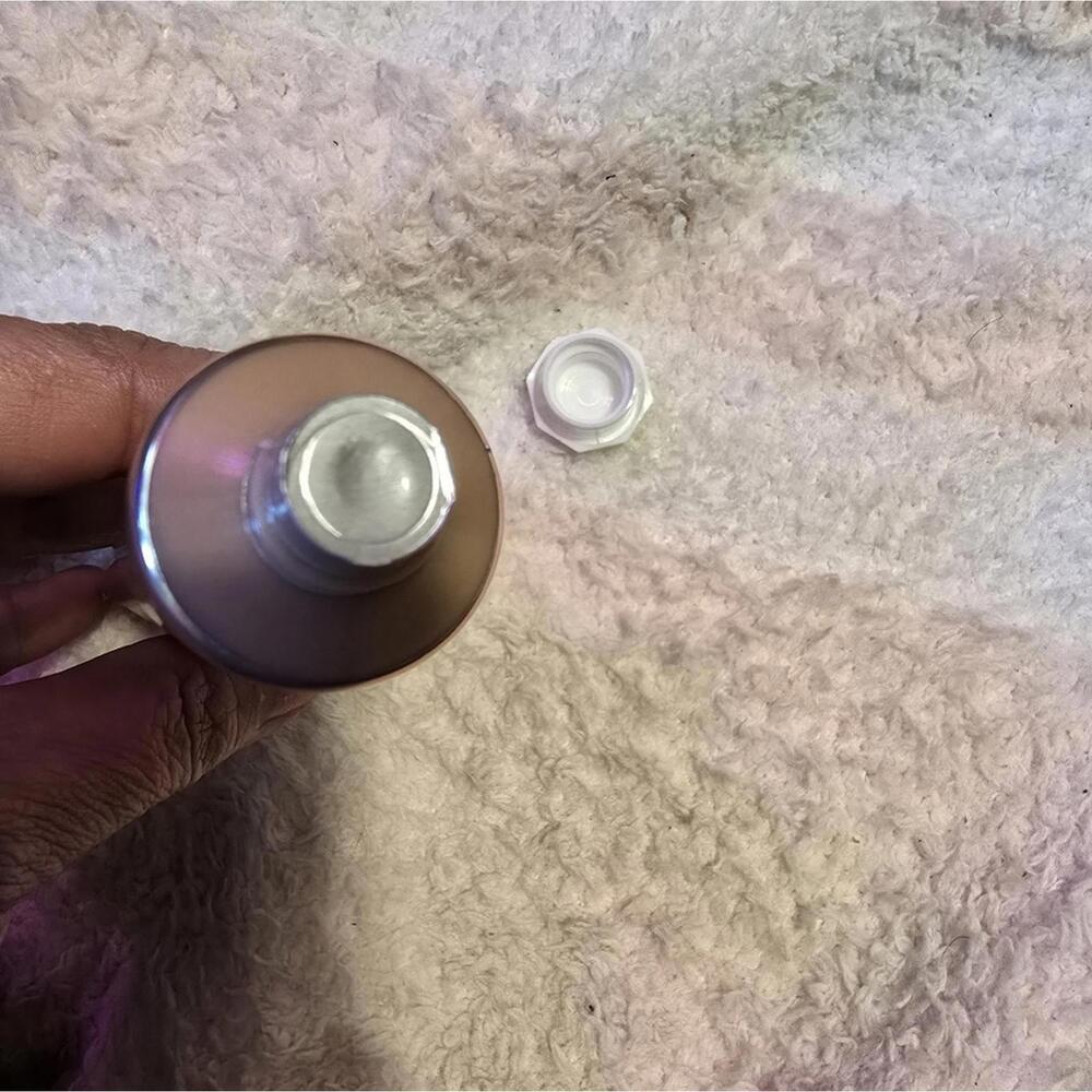 Ever Lavish Restorative Hand & Nail Cream - Picture 3 of 3